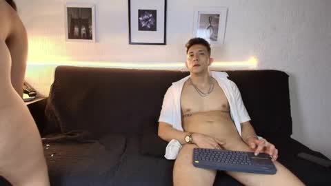Maykol victoria1624 online show from May 16, 2026, 10:36 am