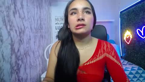 Maylin  online show from May 7, 2026, 7:08 pm