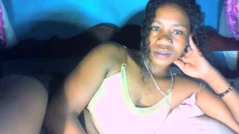 mayrah online show from February 26, 2025, 4:56 pm