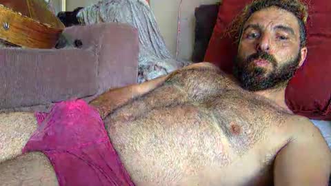 Snapshot of mazl0w chatting on December 17, 2024, 2:23 am mazl0w online show from December 17, 2024, 2:23 am