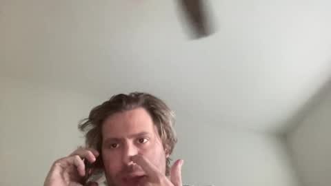 Snapshot of mbnc chatting on December 8, 2024, 7:32 pm lol online show from December 8, 2024, 7:32 pm