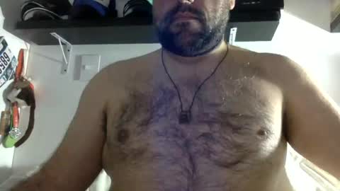 Snapshot of mbotve chatting on July 8, 2026, 3:00 am VzlaMan online show from July 8, 2026, 3:00 am