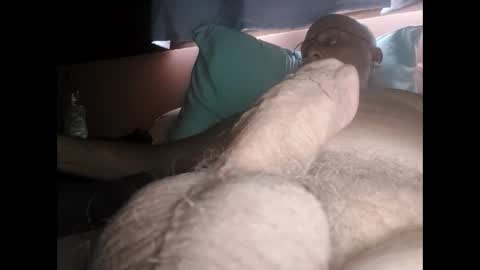 Snapshot of mbravo420 chatting on September 29, 2025, 12:10 pm mbravo420 online show from September 29, 2025, 12:10 pm