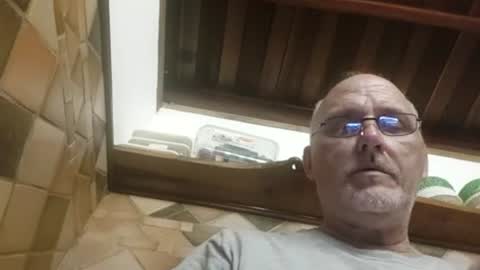 Snapshot of mbravo420 chatting on July 18, 2026, 3:11 am mbravo420 online show from July 18, 2026, 3:11 am