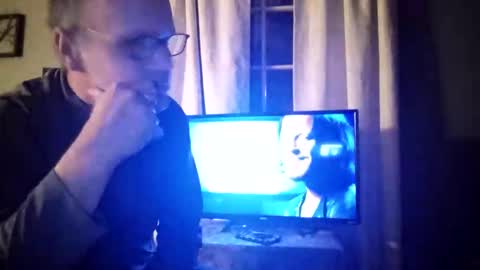 Snapshot of mcfly1973 chatting on October 17, 2025, 5:21 am mcfly1973 online show from October 17, 2025, 5:21 am