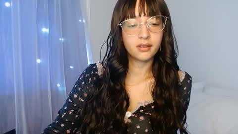 Snapshot of mckayla_honey11 chatting on February 28, 2026, 3:13 pm Mckayla online show from February 28, 2026, 3:13 pm