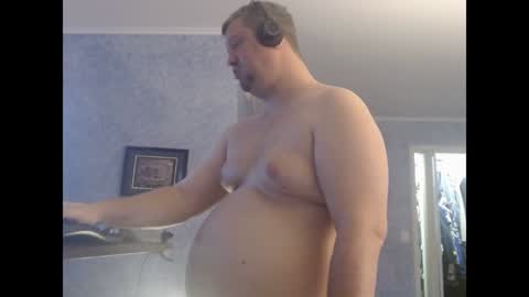 Snapshot of mckhero chatting on December 17, 2024, 1:49 pm Sean online show from December 17, 2024, 1:49 pm