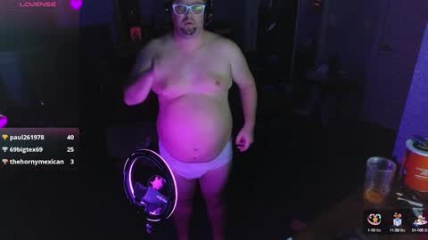 Snapshot of mckhero chatting on December 23, 2024, 6:33 am Sean online show from December 23, 2024, 6:33 am