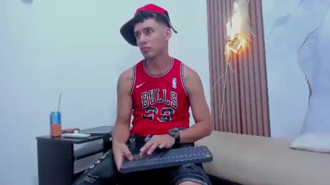 mckinley_os online show from June 20, 2026, 7:27 pm