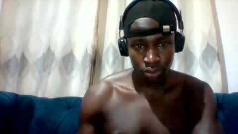 Snapshot of mclntz_bbc chatting on April 21, 2026, 2:51 am mclntz_bbc online show from April 21, 2026, 2:51 am