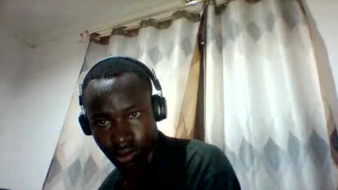Snapshot of mclntz_bbc chatting on May 23, 2026, 9:46 am mclntz_bbc online show from May 23, 2026, 9:46 am