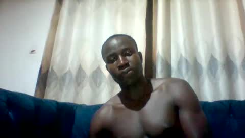 Snapshot of mclntz_bbc chatting on June 6, 2026, 12:32 pm mclntz_bbc online show from June 6, 2026, 12:32 pm