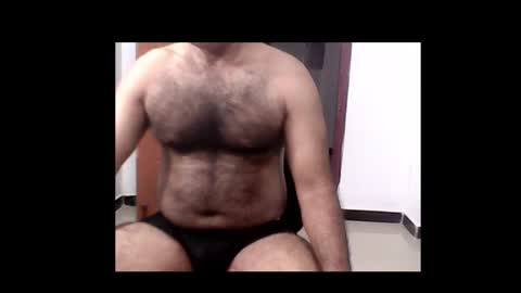 Snapshot of me_hai12 chatting on January 1, 2025, 4:07 pm me_hai12 online show from January 1, 2025, 4:07 pm