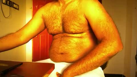 Snapshot of me_hai12 chatting on February 4, 2026, 12:00 pm me_hai12 online show from February 4, 2026, 12:00 pm