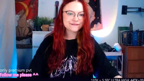 Snapshot of me_hanna chatting on September 13, 2025, 10:42 pm Hanna online show from September 13, 2025, 10:42 pm