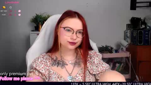 Snapshot of me_hanna chatting on October 6, 2025, 11:46 pm Hanna online show from October 6, 2025, 11:46 pm