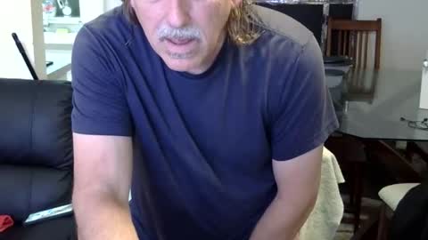 meaderd740870 online show from December 18, 2025, 3:01 am