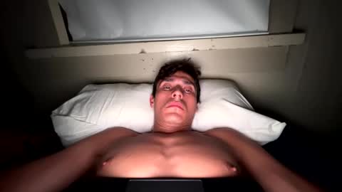 Snapshot of meanbean339 chatting on February 22, 2026, 10:58 am meanbean339 online show from February 22, 2026, 10:58 am