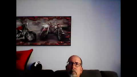 me at home online show from October 12, 2025, 4:06 pm