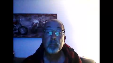 me at home online show from October 24, 2025, 10:00 am