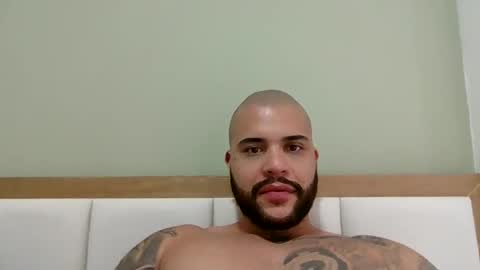 Snapshot of medellindrak chatting on October 12, 2025, 6:07 pm filippoae online show from October 12, 2025, 6:07 pm