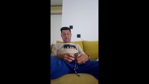 Snapshot of medeni62 chatting on April 28, 2026, 4:39 am medeni62 online show from April 28, 2026, 4:39 am