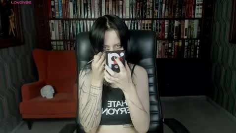 Snapshot of medusagorgona_ chatting on October 24, 2025, 11:06 am Medusa online show from October 24, 2025, 11:06 am