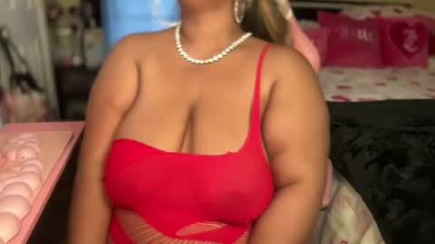 Snapshot of meetsouthernpeach chatting on February 18, 2026, 8:16 pm Southern Peach online show from February 18, 2026, 8:16 pm