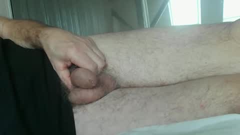 meforu21 online show from February 24, 2025, 12:16 pm