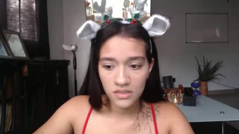 megaanxxx1 online show from December 1, 2025, 7:41 pm