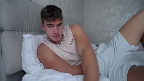 Snapshot of megamaxxxl chatting on October 13, 2025, 8:36 am Max online show from October 13, 2025, 8:36 am