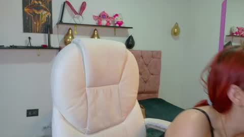 Megamwhithe online show from July 18, 2026, 3:00 am