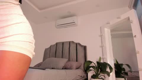 Snapshot of megan__88 chatting on February 2, 2025, 11:00 pm megan online show from February 2, 2025, 11:00 pm