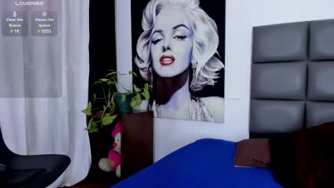 emily online show from January 25, 2025, 1:41 pm