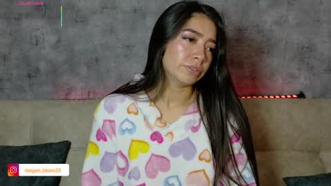 Megan Bluee online show from April 13, 2026, 3:39 pm