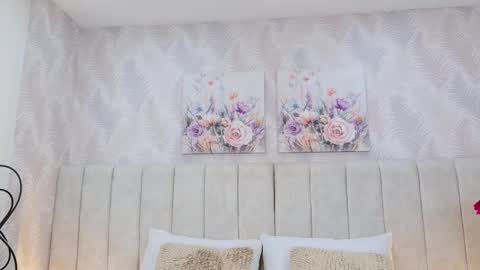 Carolina Paez online show from March 26, 2026, 12:11 pm