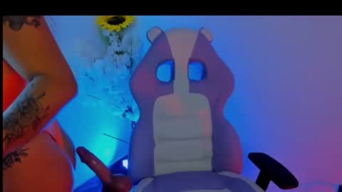 Megan online show from April 10, 2026, 5:23 am