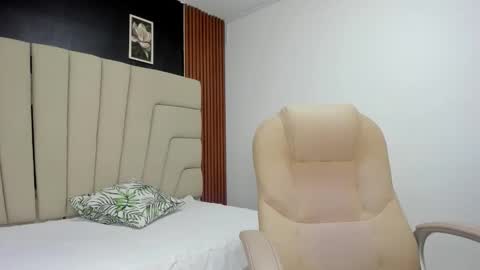 Megan online show from October 23, 2025, 3:06 am