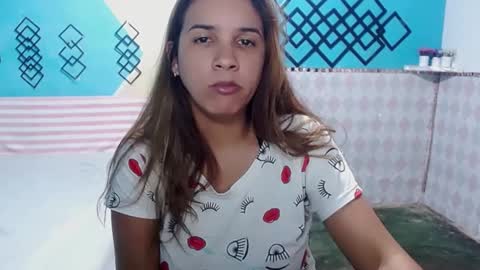 Snapshot of megan_little_ chatting on February 27, 2025, 12:32 am amanda online show from February 27, 2025, 12:32 am