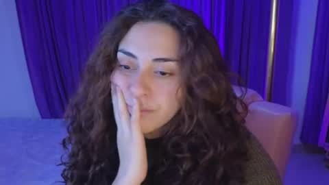                 Laura                 online show from July 25, 2026, 1:04 am