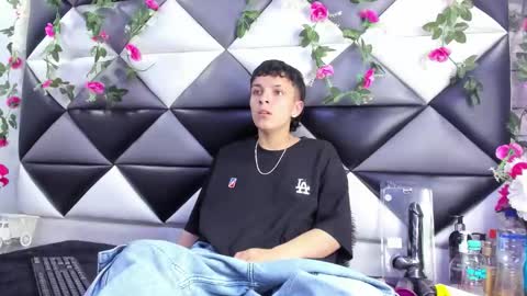 megan_thompsonn_ online show from November 26, 2025, 2:12 am