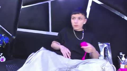 megan_thompsonn_ online show from December 19, 2025, 2:29 am