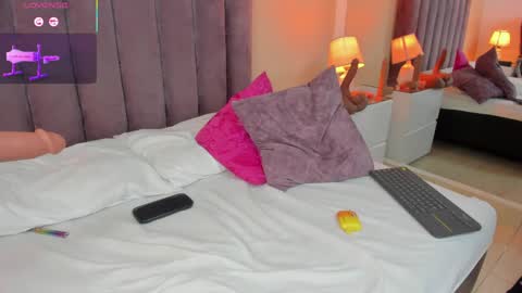  Megan  online show from April 10, 2026, 3:17 pm