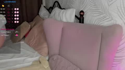 Megan Mon Fri  1600-2200pm Tue Wen Sat 0900-1600pm online show from December 27, 2024, 3:37 pm