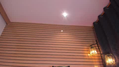 megan_vixenx online show from April 14, 2026, 4:07 am