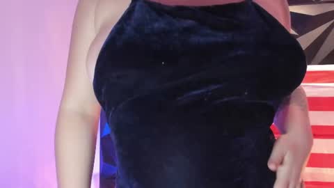 Snapshot of megan_whitee__ chatting on July 4, 2026, 2:18 am Im Megan Please do not demand a show without first tiping Thank you online show from July 4, 2026, 2:18 am