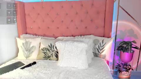 Megan Nice to meet you  online show from March 11, 2025, 3:02 pm