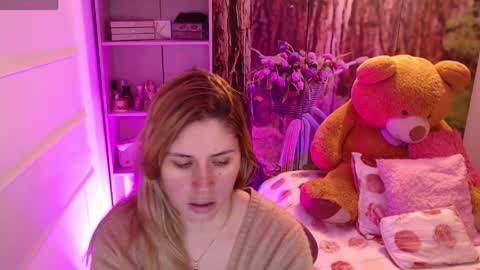 MEGAN online show from April 9, 2026, 10:09 am