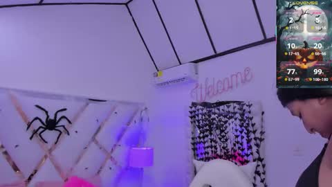 Megan  online show from October 19, 2025, 7:58 pm