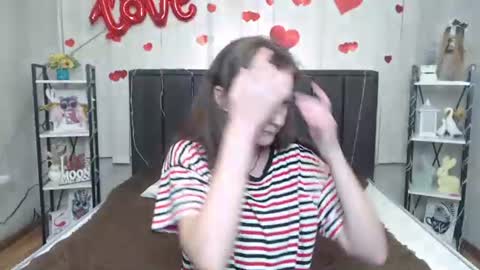 MeganPirs online show from July 5, 2026, 4:19 am